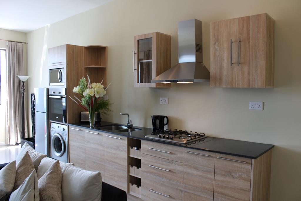 Flic En Flac Beach Penthouse Экстерьер фото
